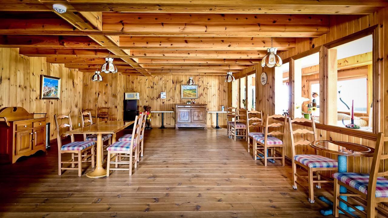 Auberge Papillon Lune Ричмонд Экстерьер фото