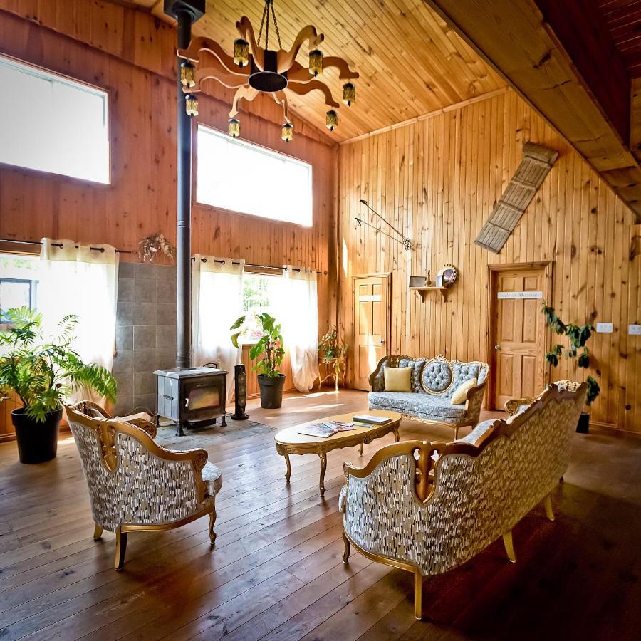 Auberge Papillon Lune Ричмонд Экстерьер фото